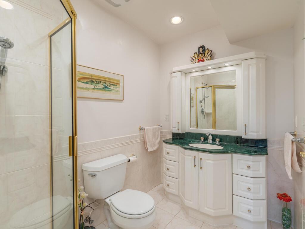 5125 Blake Road South Edina, MN 55436 - Photo 34 of 47 Gallery Image 34