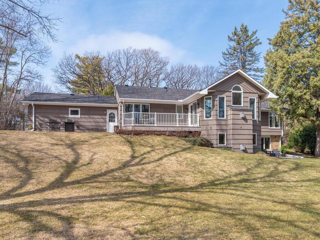 5125 Blake Road South Edina, MN 55436 - Photo 35 of 47 Gallery Image 35