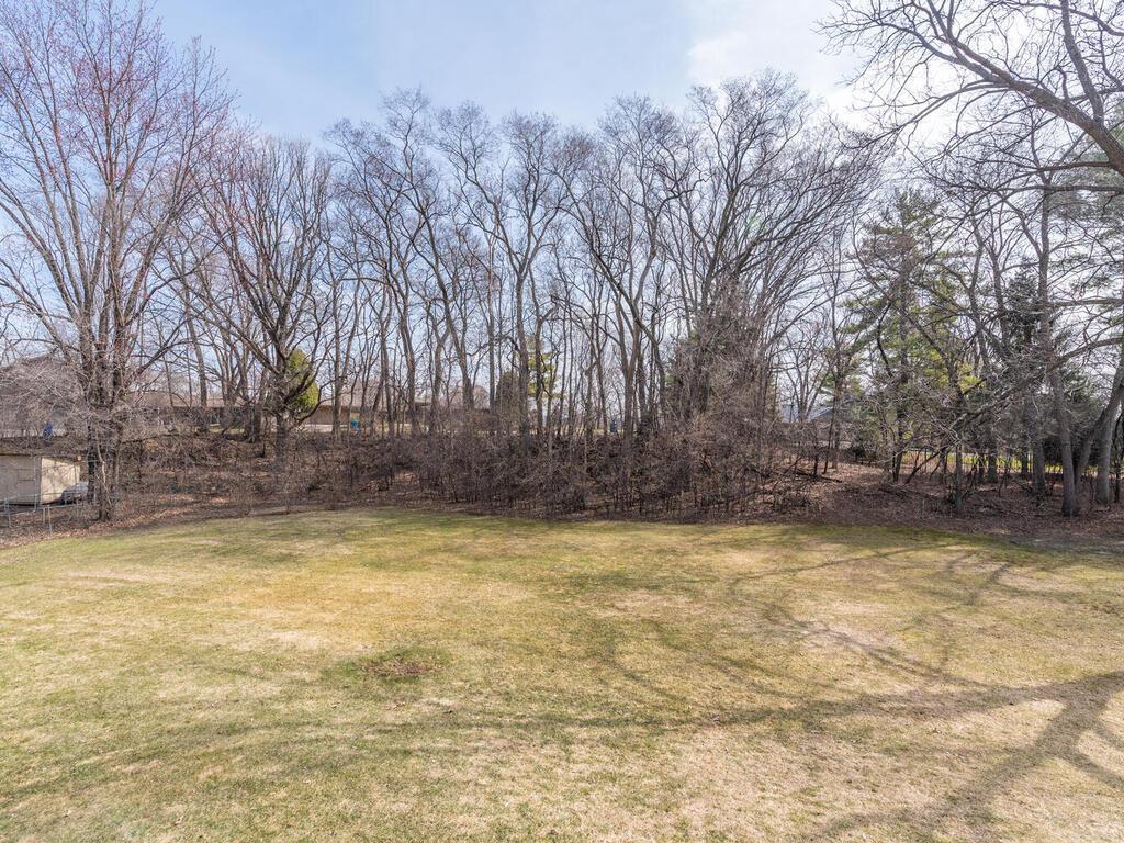 5125 Blake Road South Edina, MN 55436 - Photo 37 of 47 Gallery Image 37