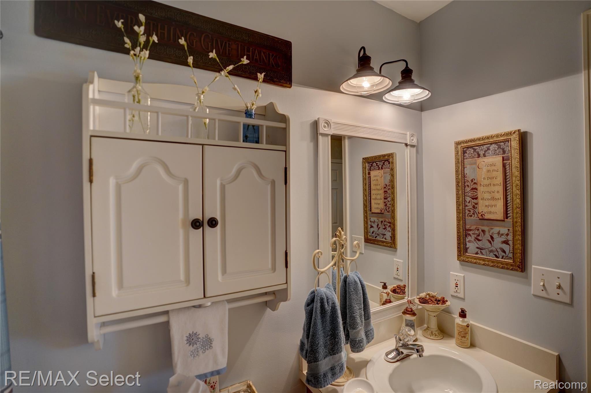 8224 North Genesee Road Mount Morris, MI 48458 - Photo 25 of 57 8224 N Genesee Road 36.jpg
