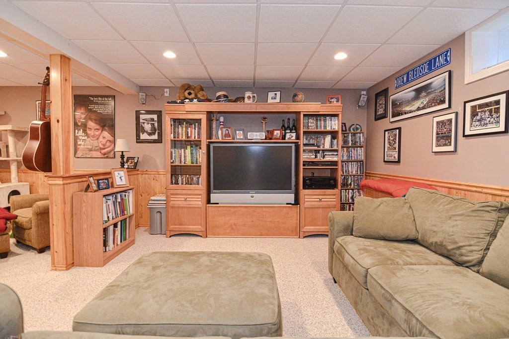 4 Pine Street Upton, MA 01568 - Photo 31 of 42 Gallery Image 31