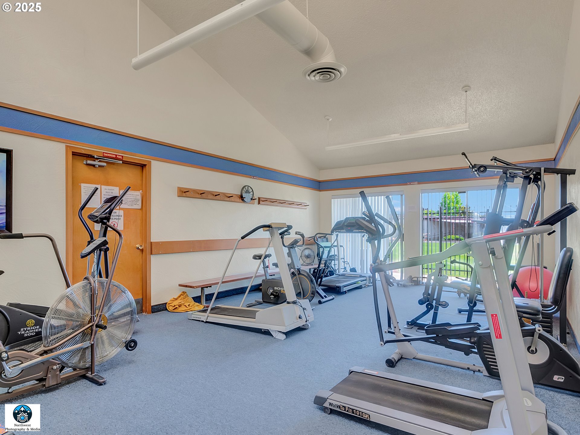 1199 North Terry Street, Unit 366 Eugene, OR 97402 - Photo 30 of 32 a view of a room with gym equipment