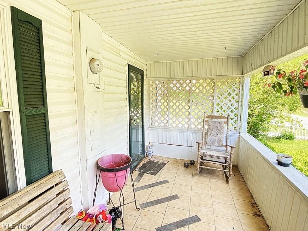 2174 Middle Fork Road Reedy, WV 25270 - Photo 8 of 50