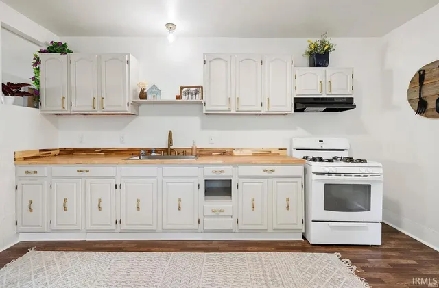 $1,180 | 515 West Jackson Street, Kokomo, IN 46901