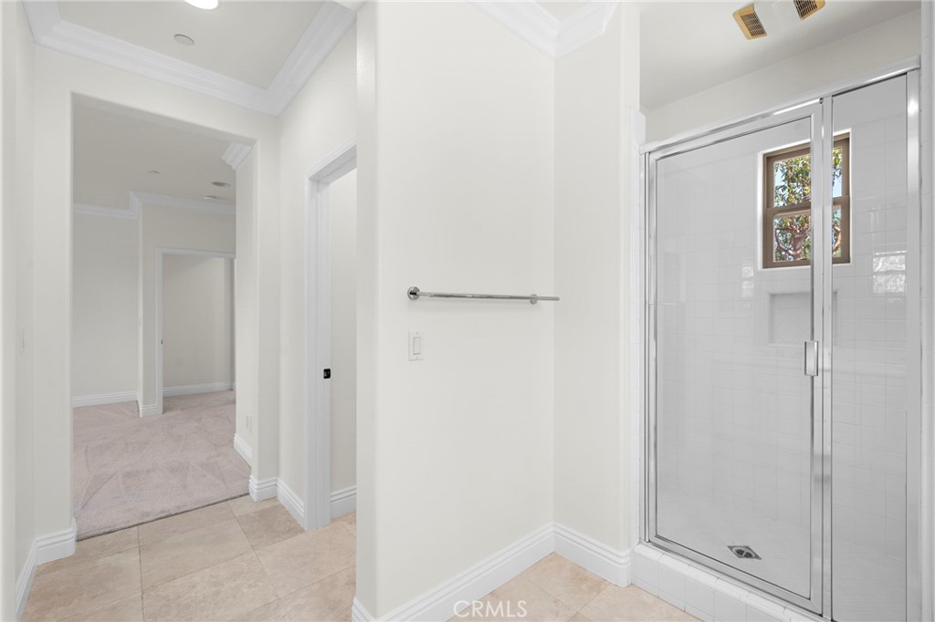 61 Shade Tree Irvine, CA 92603 - Photo 13 of 26