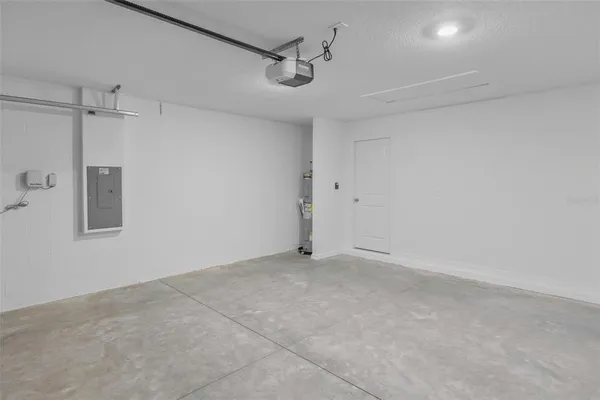 $2,150 | 2155 Lone Oak Lane, Lakeland, FL 33801