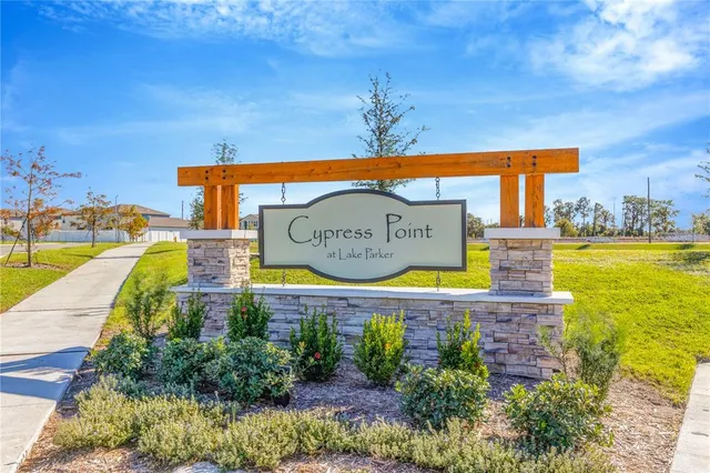 $2,200 | 2155 Lone Oak Lane, Lakeland, FL 33801