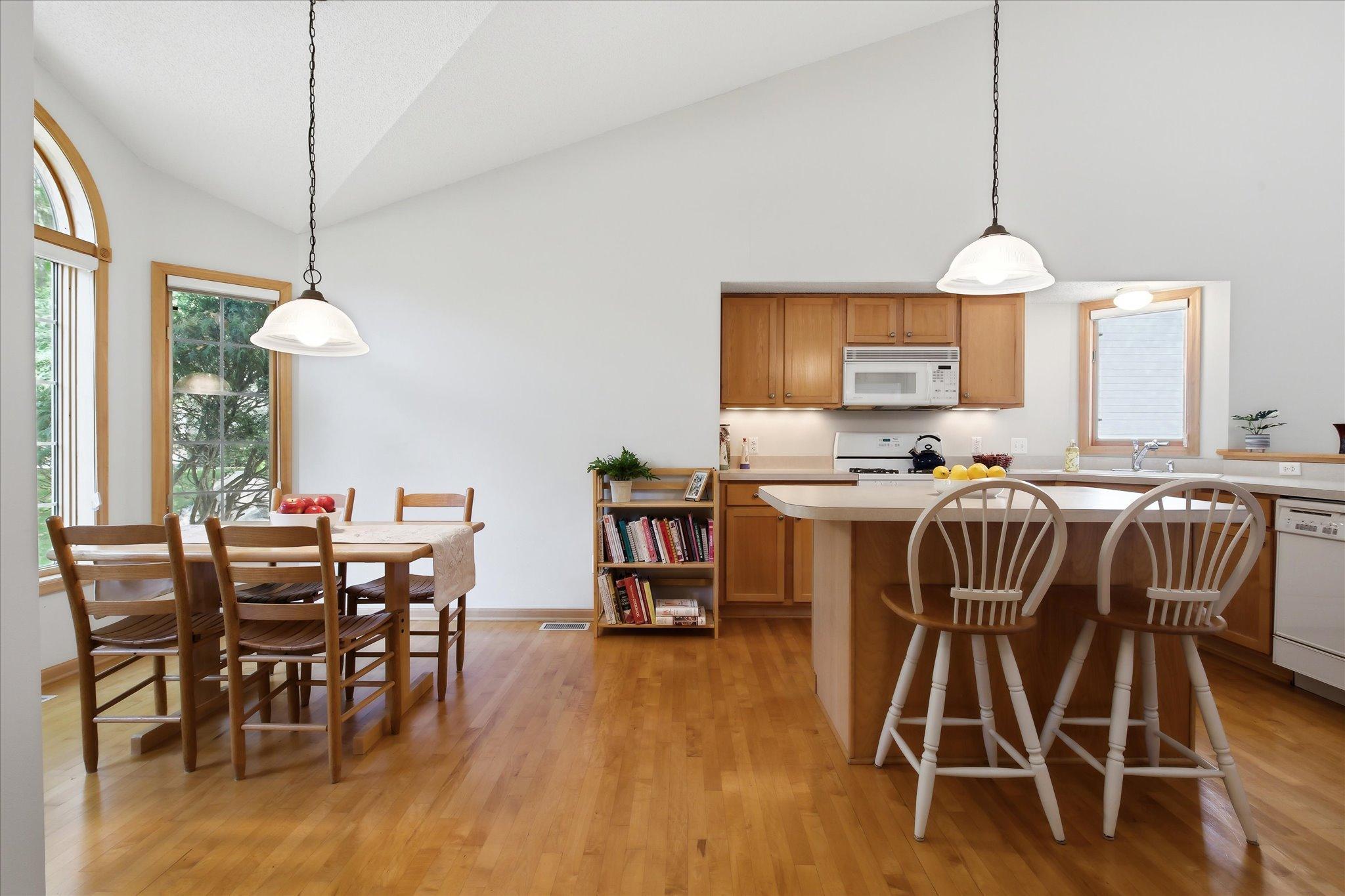 11137 Wyoming Road Bloomington, MN 55438 - Photo 14 of 45 Gallery Image 14