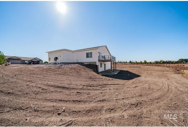 $515,000 | 102 North Stocktrail Drive, Idaho Falls, ID 83402