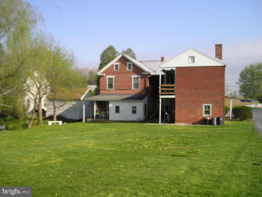 301 Schaeffer Road Lebanon, PA 17042 - Photo 3 of 3 Gallery Image 3