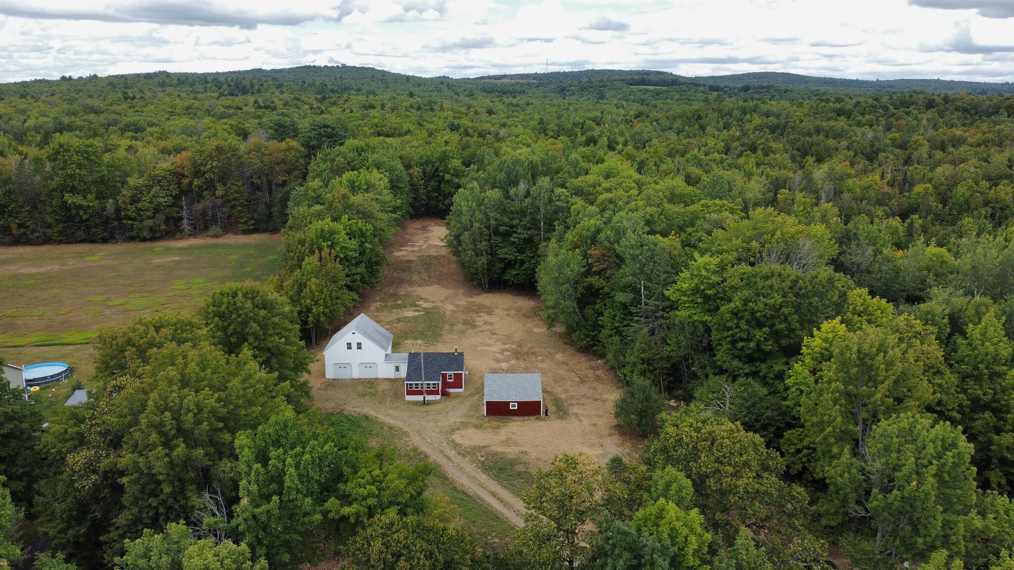155 Garland Road Charleston, ME 04422 - Photo 5 of 15 5