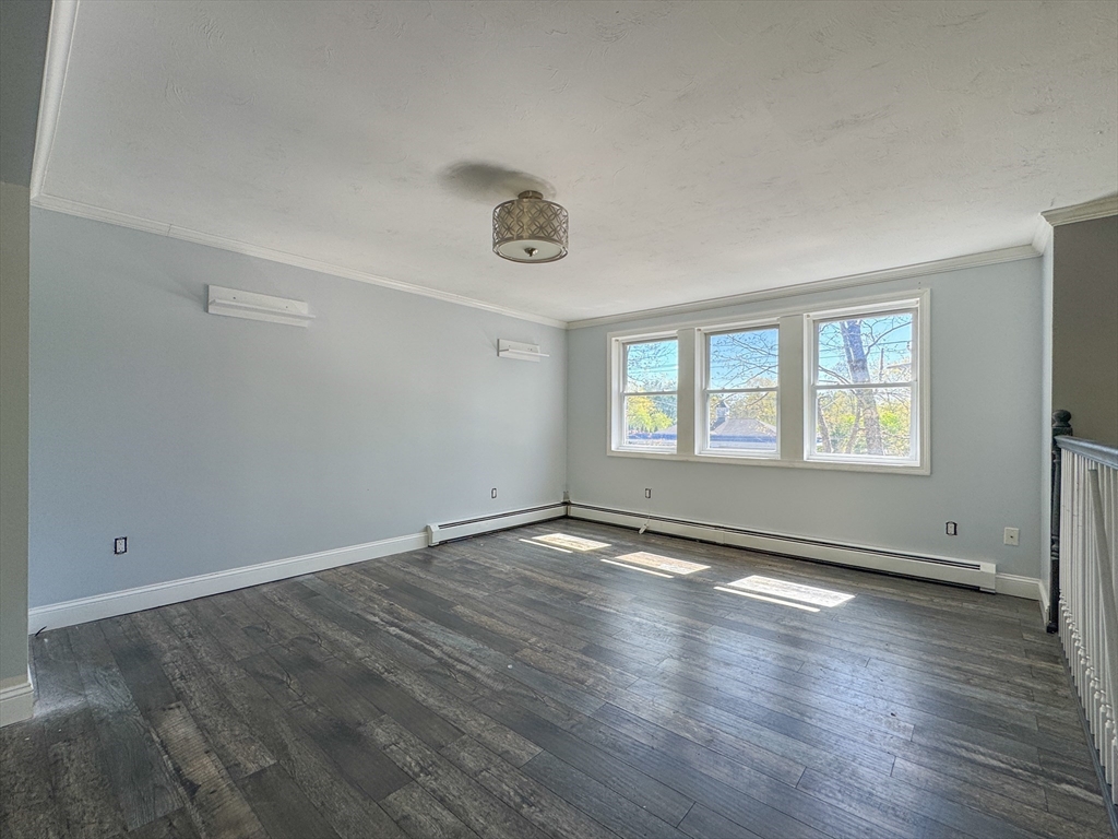 177 Gore Road Webster, MA 01570 - Photo 6 of 24