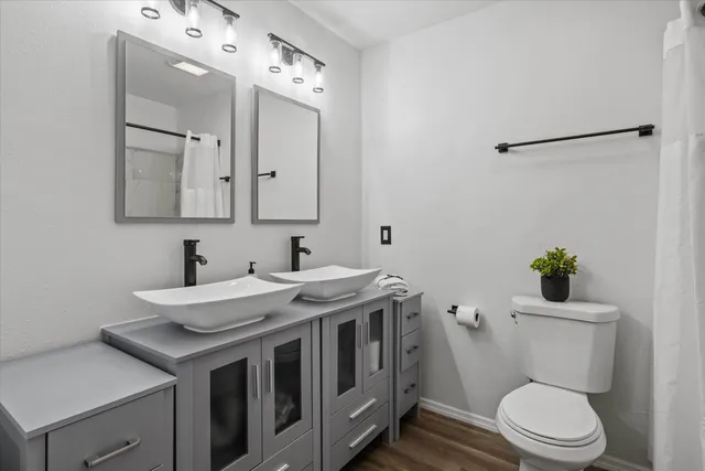 $299,999 | 2121 Shady Oaks Drive, Tallahassee, FL 32303