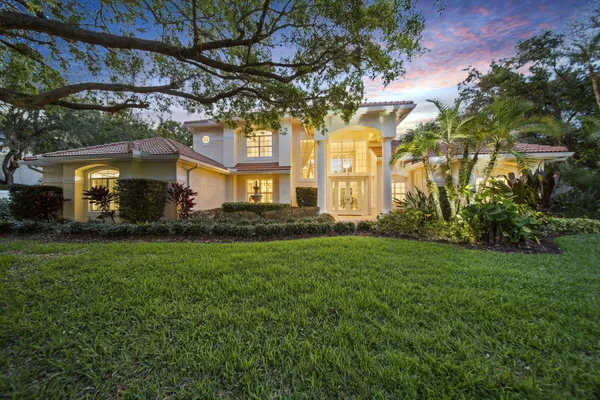 $1,725,000 | 4 Castle Hill Way, Stuart, FL 34996