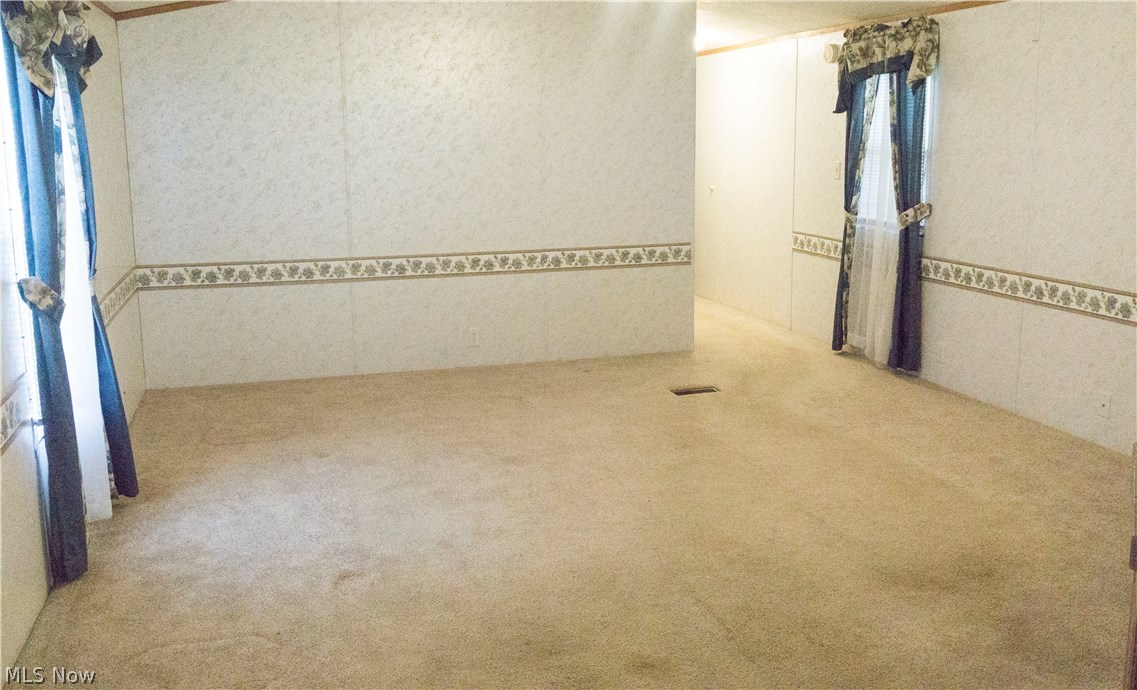 18592 Edwards Road, Unit 296 Doylestown, OH 44230 - Photo 7 of 12 Gallery Image 7