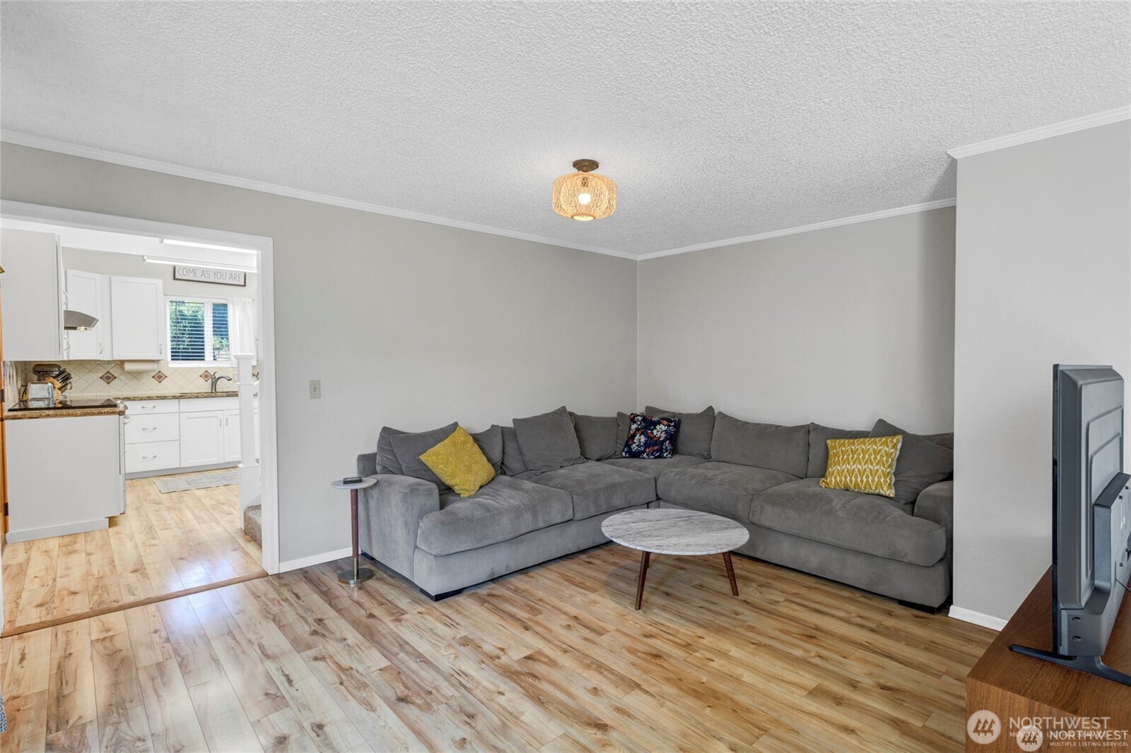 6502 Avondale Road Southwest, Unit 4 Lakewood, WA 98499 - Photo 8 of 32
