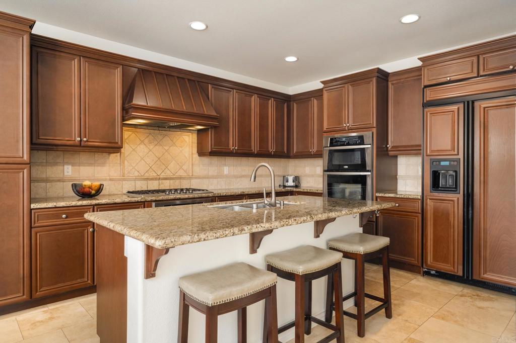 636 Weatherstone Way San Marcos, CA 92078 - Photo 12 of 51