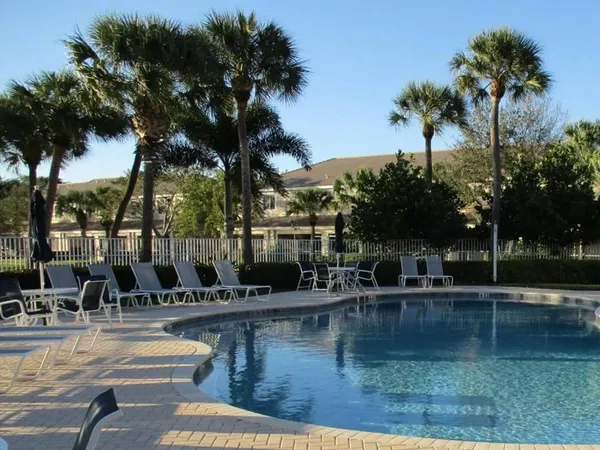 $2,400 | 4616 Palmbrooke Circle, West Palm Beach, FL 33417