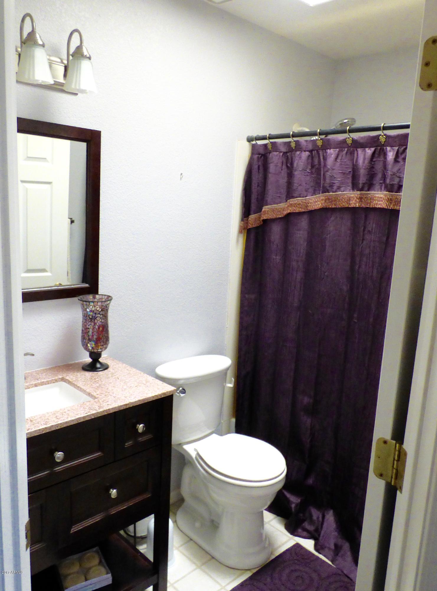 1001 East Griswold Road, Unit 2 Phoenix, AZ 85020 - Photo 9 of 29 2nd bath