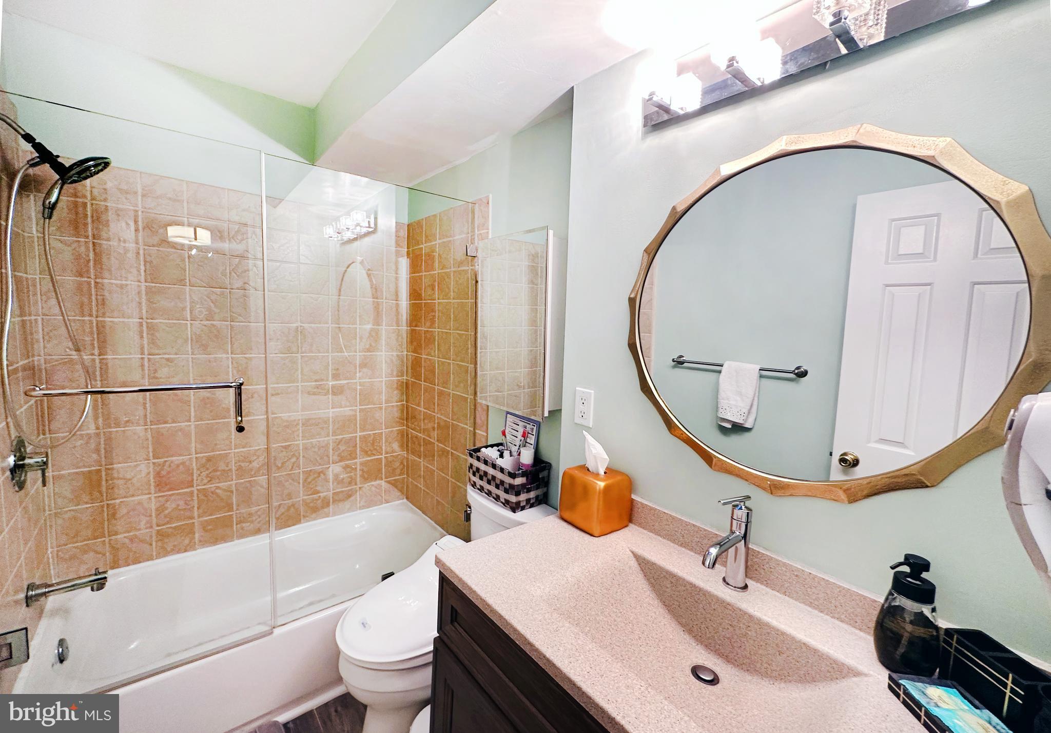 1002 23rd Street Northwest Washington, DC 20037 - Photo 44 of 66 BATHROOM 3
w/ tub and heated air dry bidet