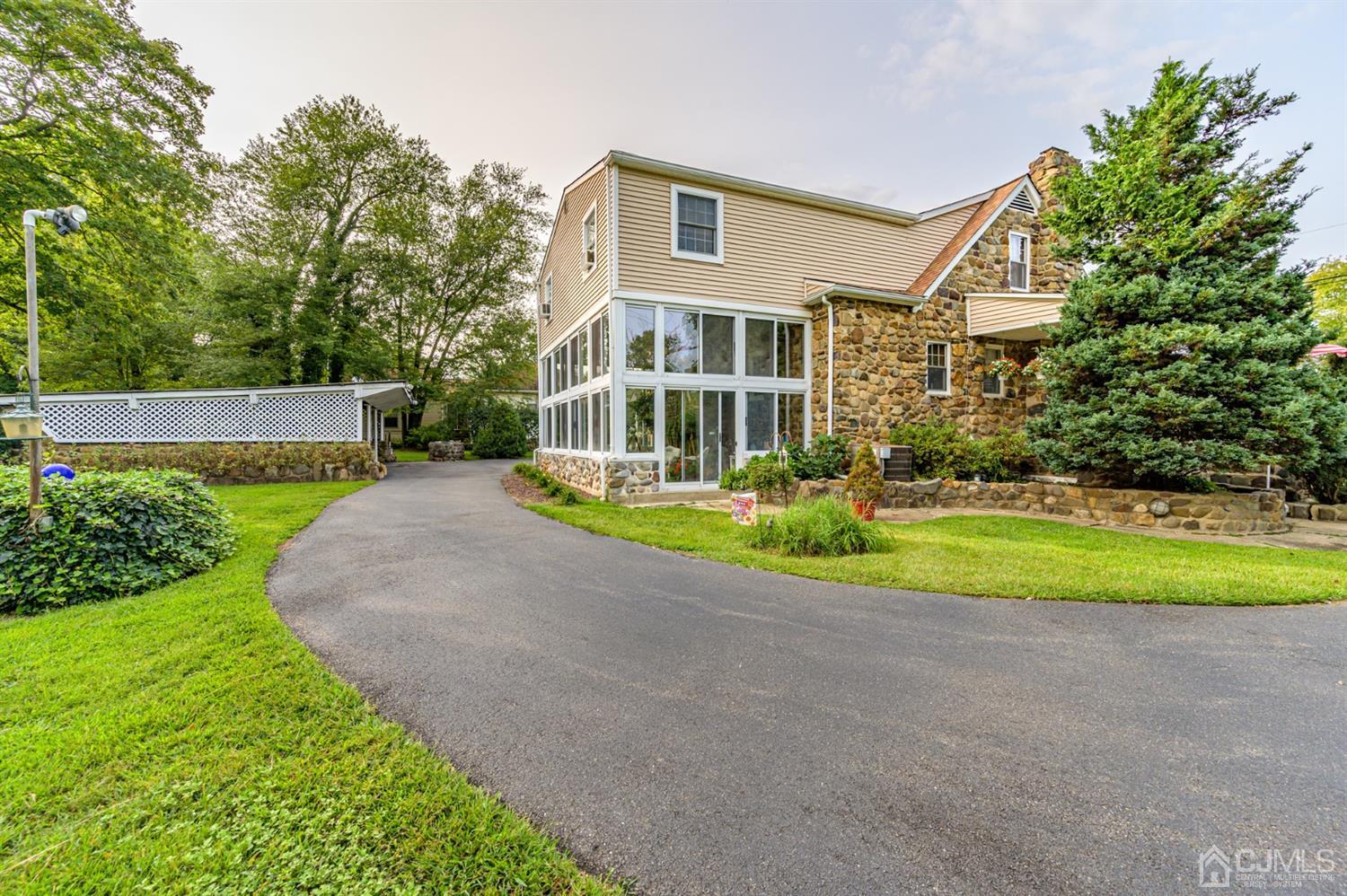 1022 Jacksonville Road Burlington, NJ 08016 - Photo 7 of 11 Gallery Image 7