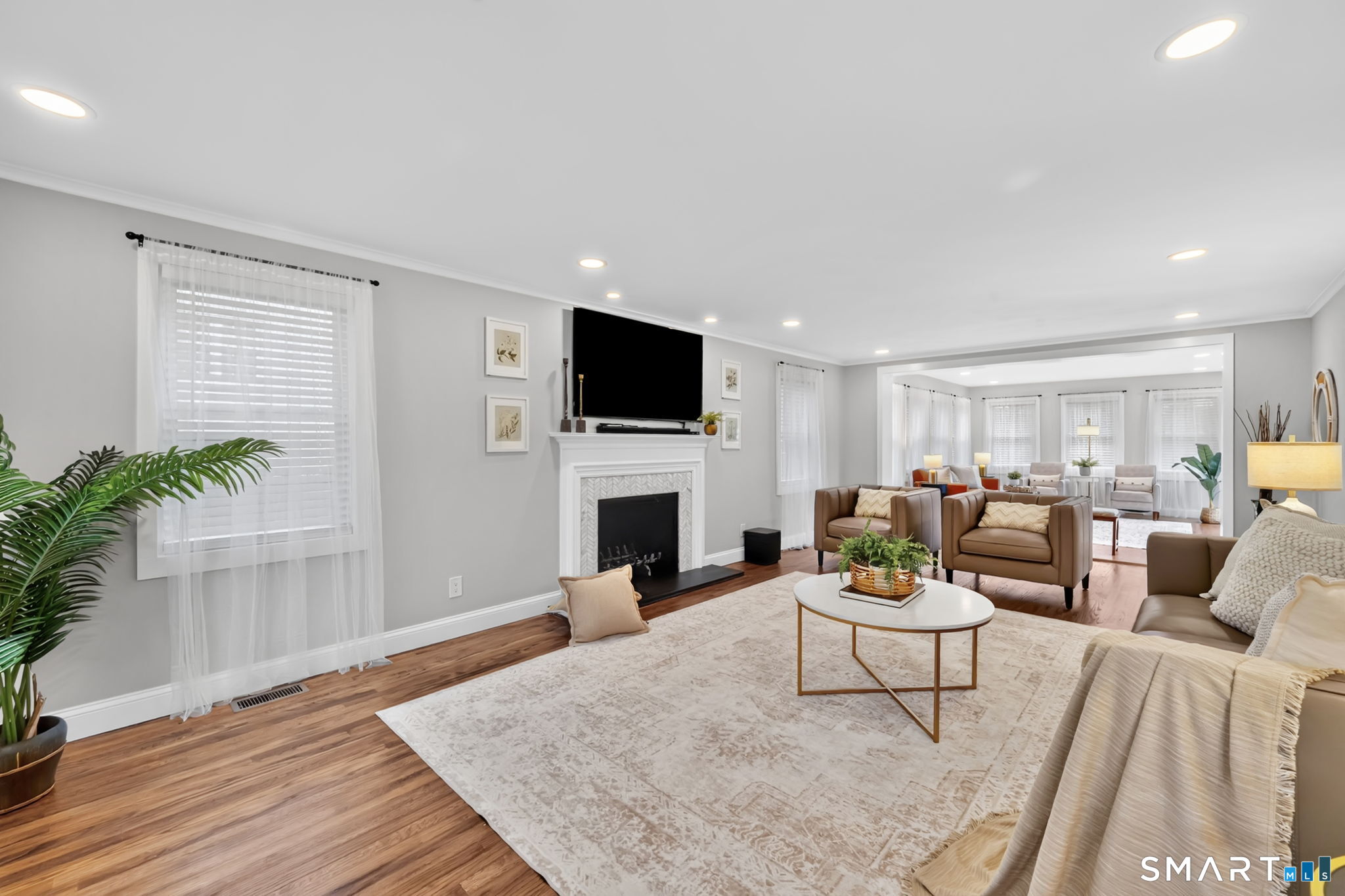 30 Avondale Road West Hartford, CT 06117 - Photo 4 of 40
