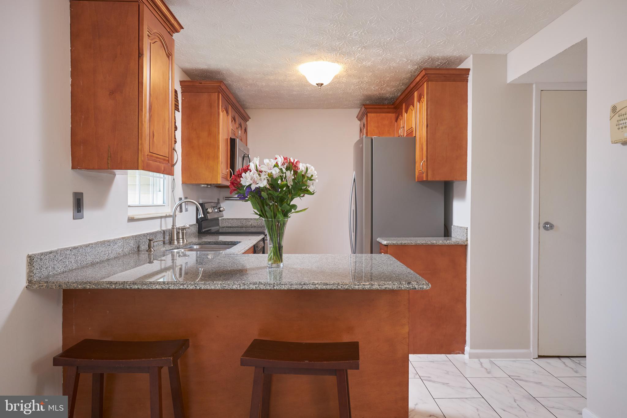 1427 Farmcrest Way Silver Spring, MD 20905 - Photo 9 of 40 Gallery Image 9