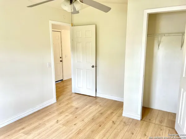 $850 | 8325 Farm To Market Road 327, Unit 1, Elmendorf, TX 78112