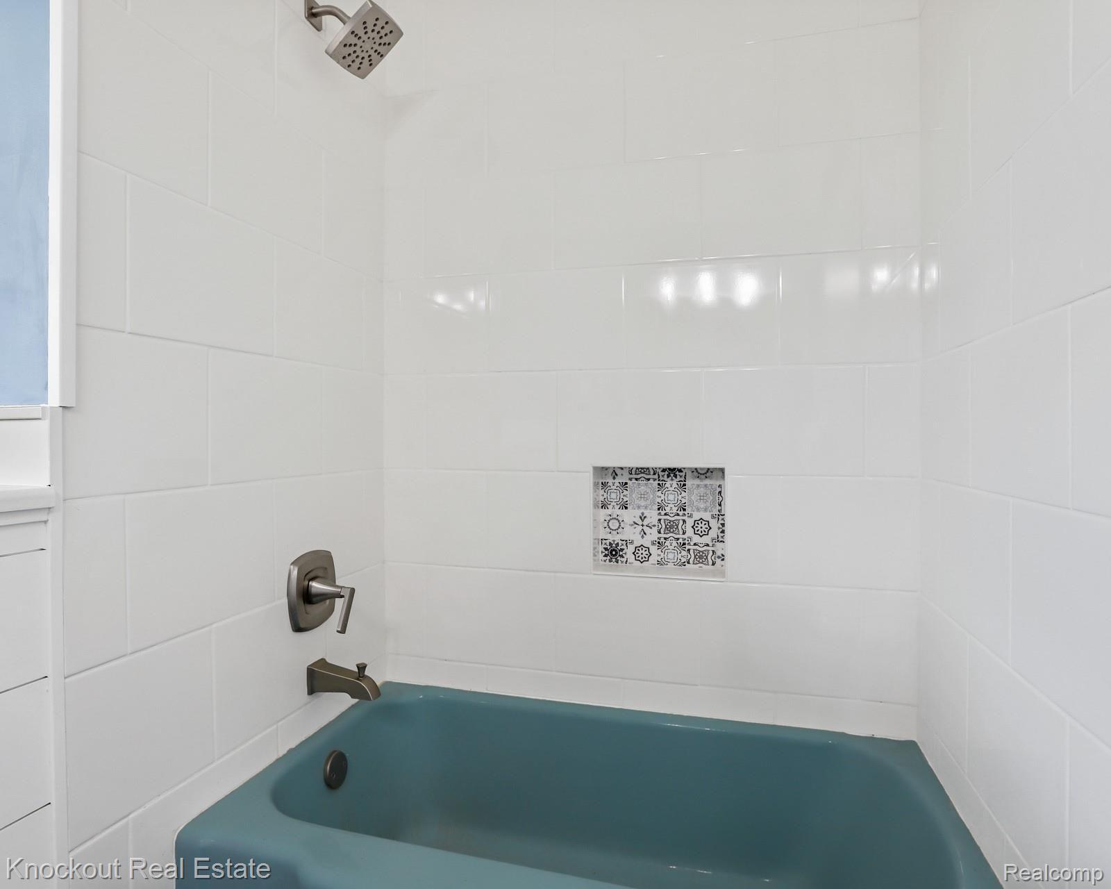 3193 Atlas Road Davison, MI 48423 - Photo 24 of 58 3193 Atlas Davison-26.jpg