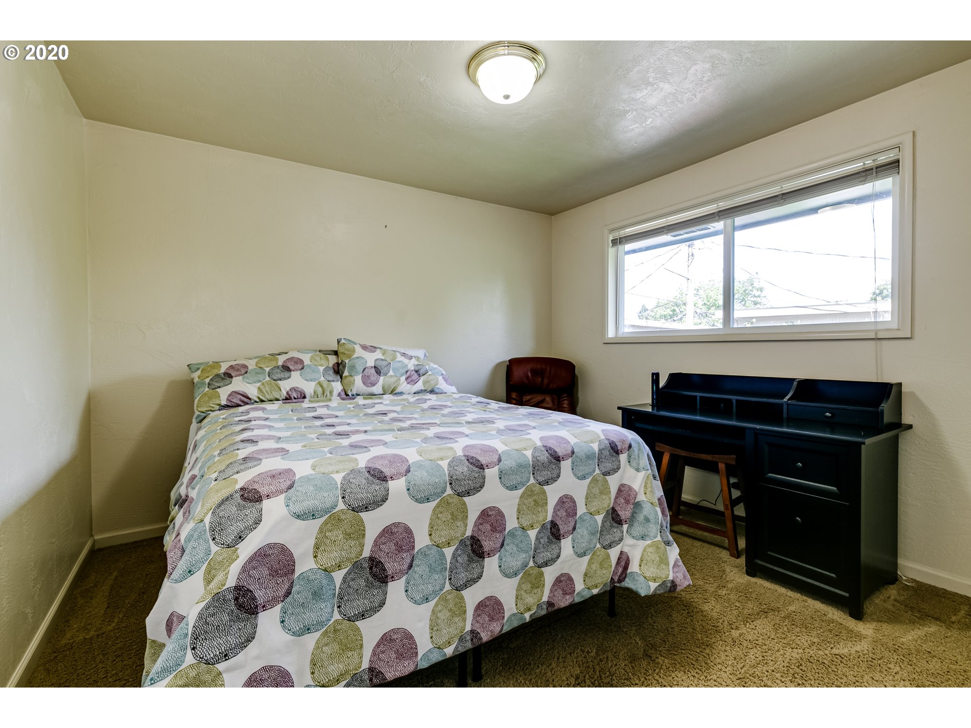 306 F Street, Unit 5 Springfield, OR 97477 - Photo 14 of 27