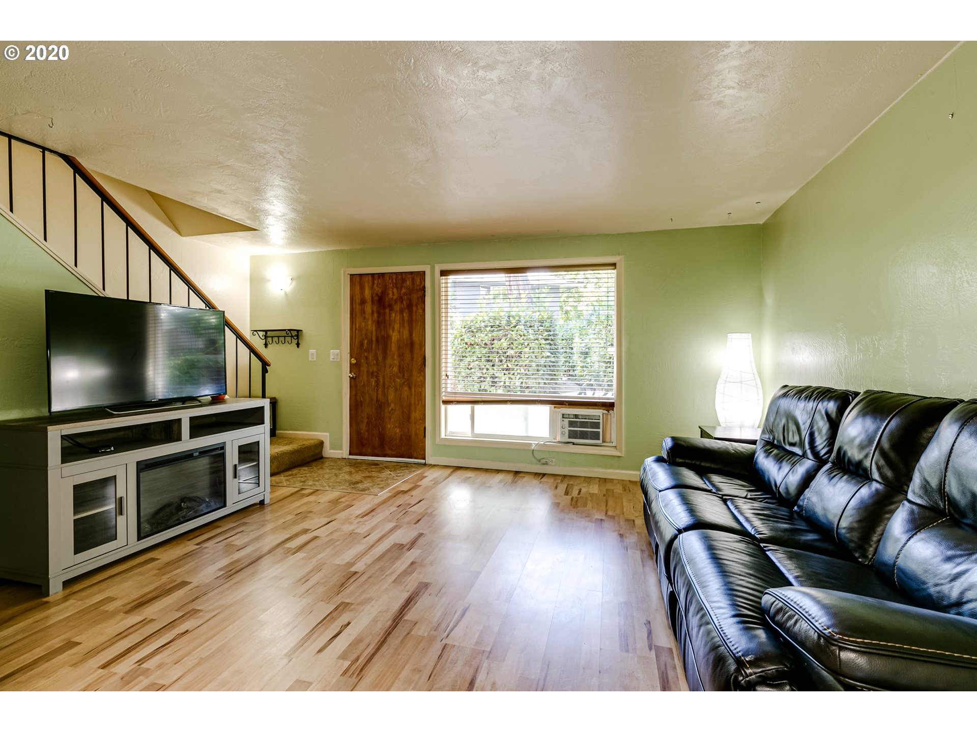 306 F Street, Unit 5 Springfield, OR 97477 - Photo 22 of 27