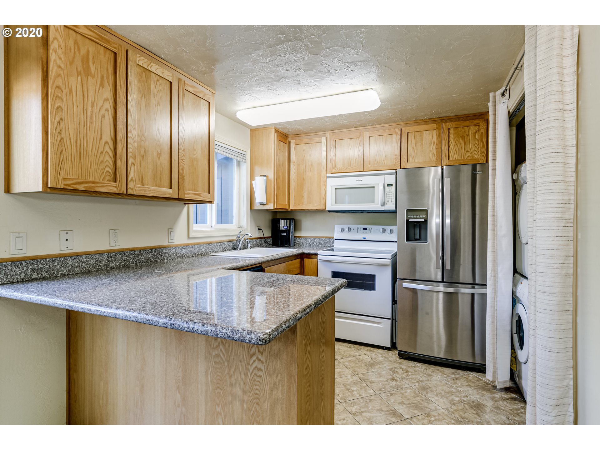 306 F Street, Unit 5 Springfield, OR 97477 - Photo 23 of 27
