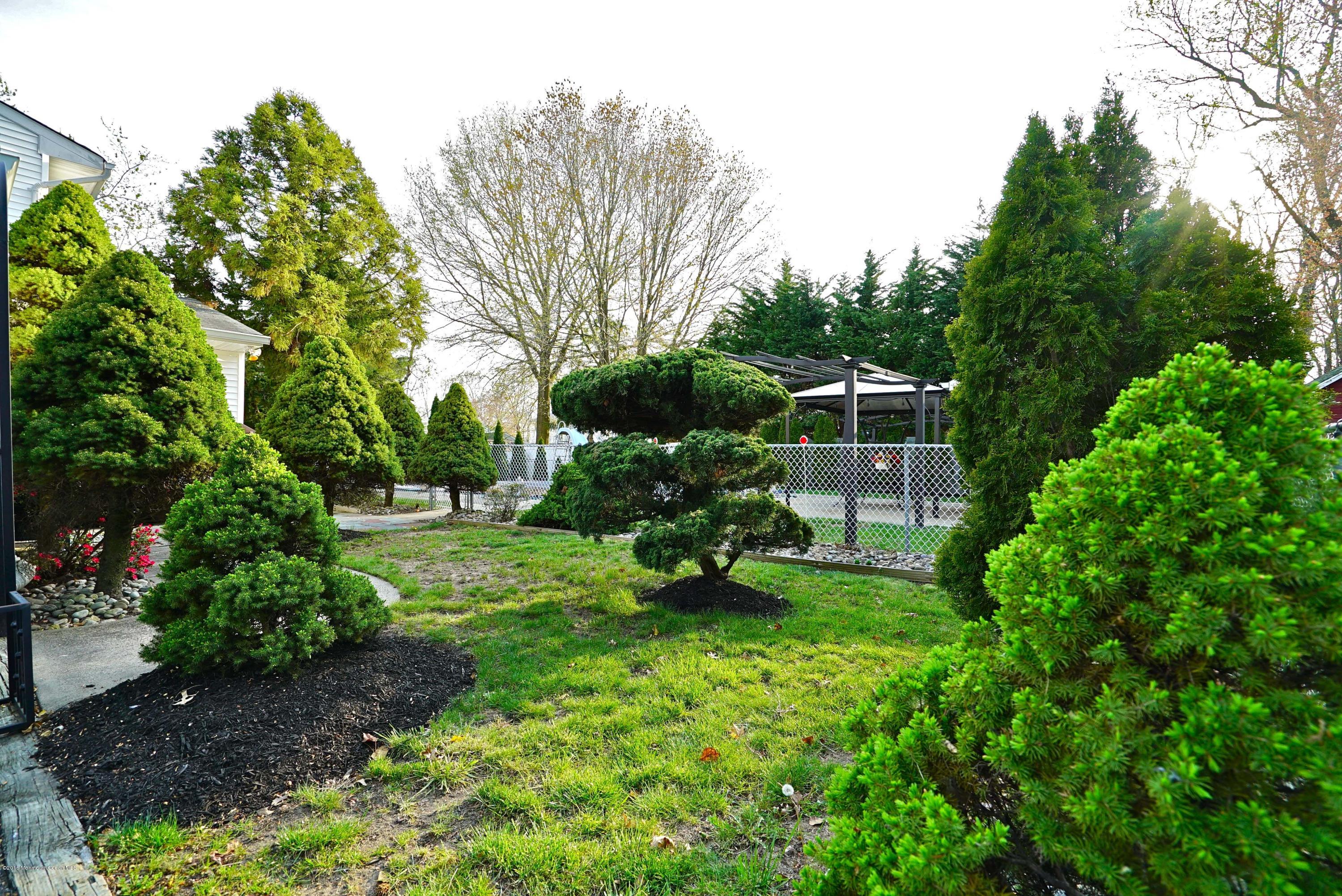 316 Harmony Road Middletown, NJ 07748 - Photo 54 of 62 B2