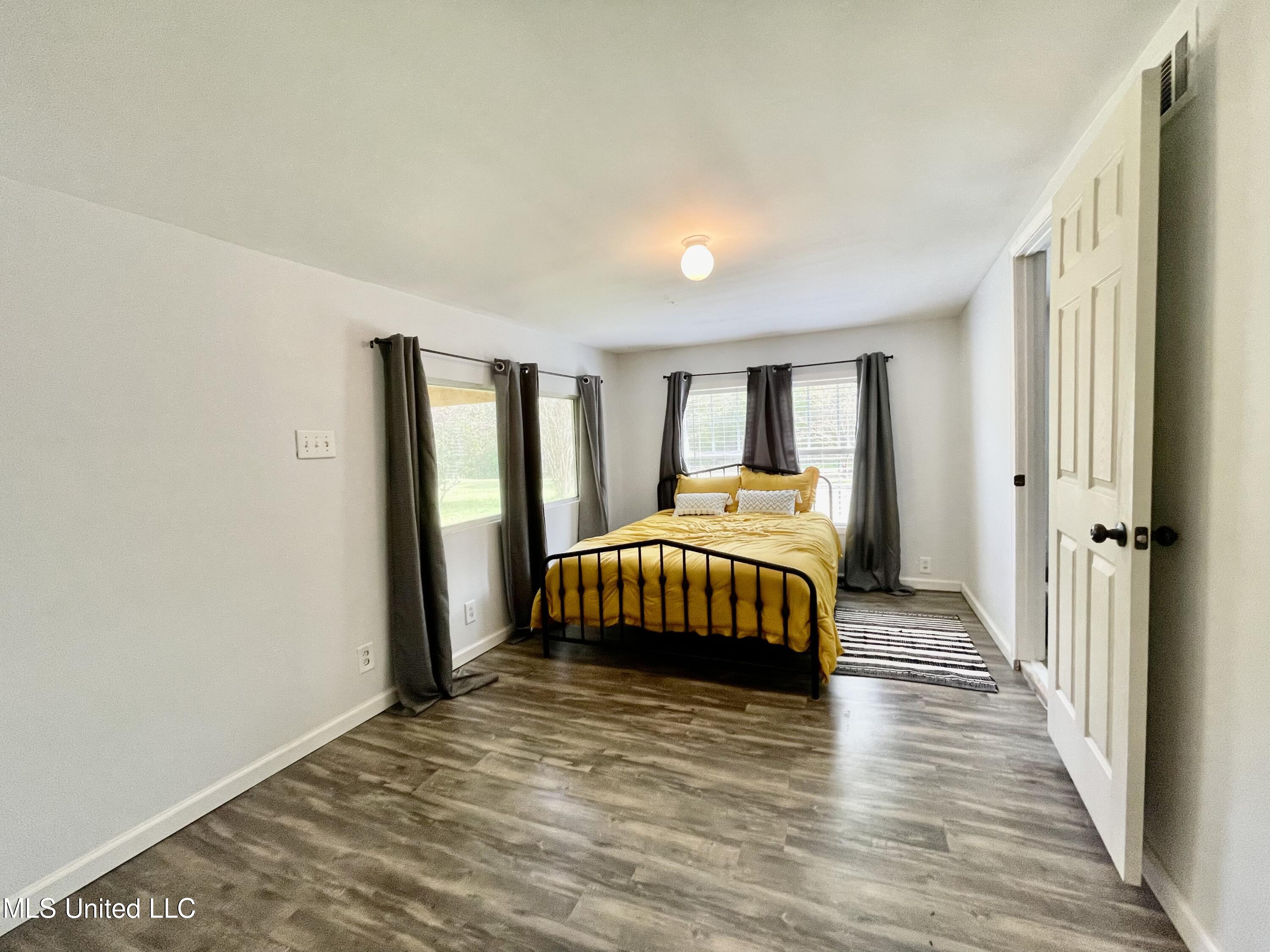 545 Entrekin Road Lumberton, MS 39455 - Photo 12 of 20 9C220D8C-5579-4240-8C85-4B2845E4FF0C