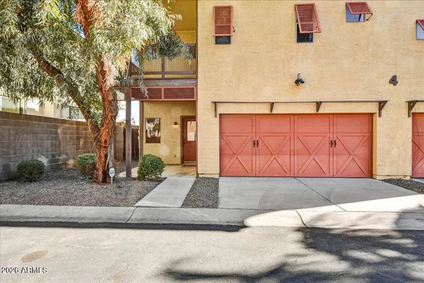 $2,300 | 2929 North 37th Street, Unit 7, Phoenix, AZ 85018