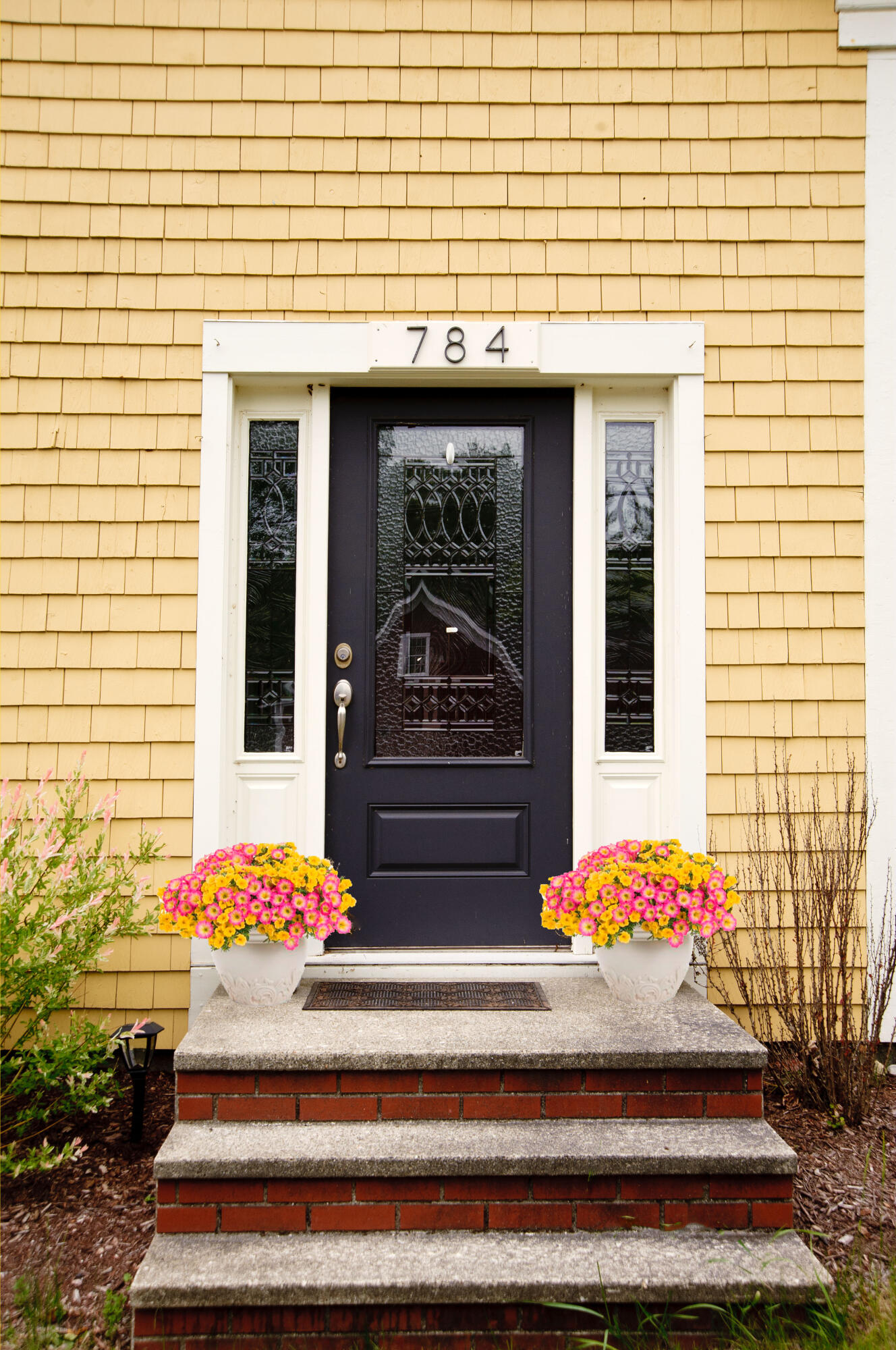 784 West Auburn Road Auburn, ME 04210 - Photo 5 of 39 Front Entry Door