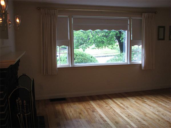 71 Sheffield Road Waltham, MA 02451 - Photo 3 of 21