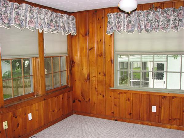 71 Sheffield Road Waltham, MA 02451 - Photo 7 of 21