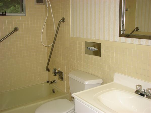 71 Sheffield Road Waltham, MA 02451 - Photo 10 of 21