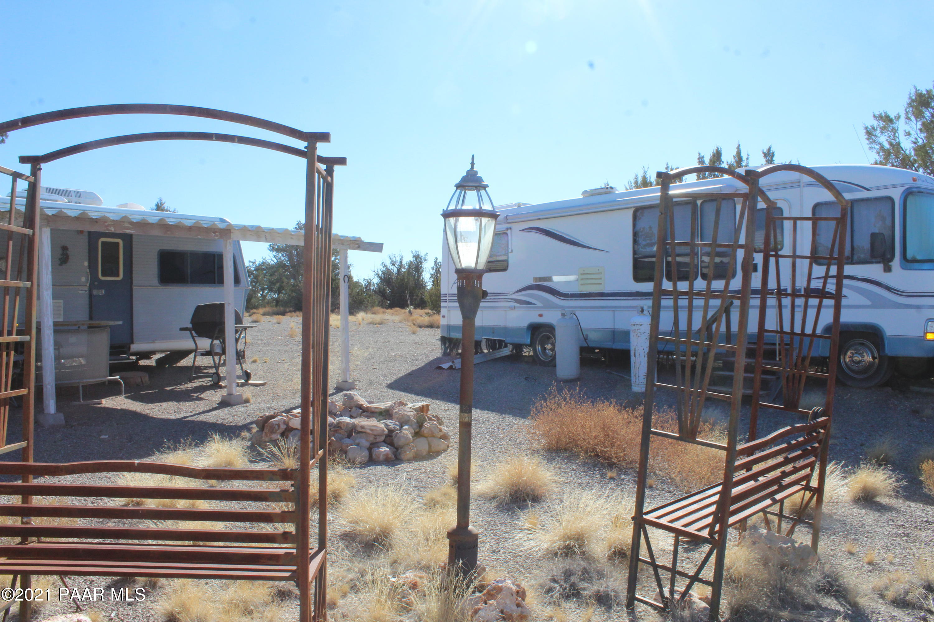 41665 West Antelope Run Road Seligman, AZ 86337 - Photo 3 of 18 IMG_7638