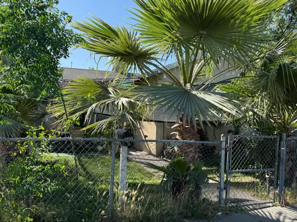 $530,000 | 2680 South 10th Street, Fresno, CA 93725