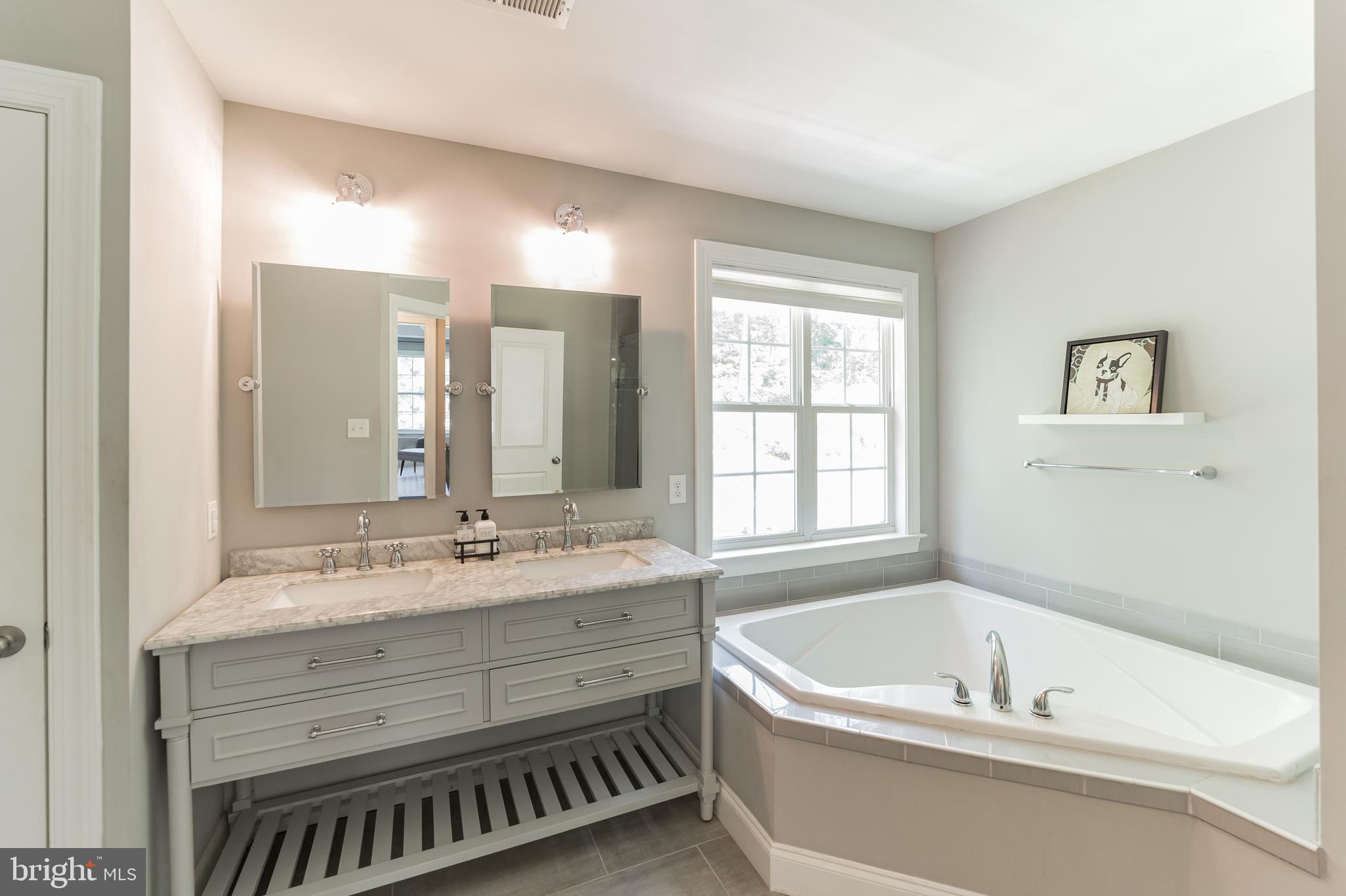 90 Spring Road Malvern, PA 19355 - Photo 25 of 40 Primary Bathroom