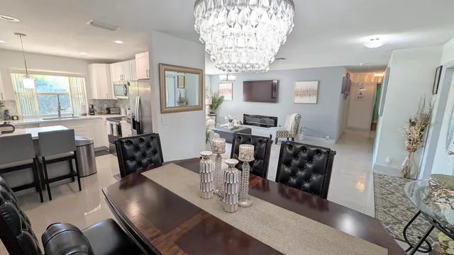 $595,000 | 6220 Southwest 4th Street, Margate, FL 33068