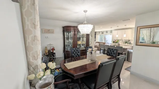 $595,000 | 6220 Southwest 4th Street, Margate, FL 33068