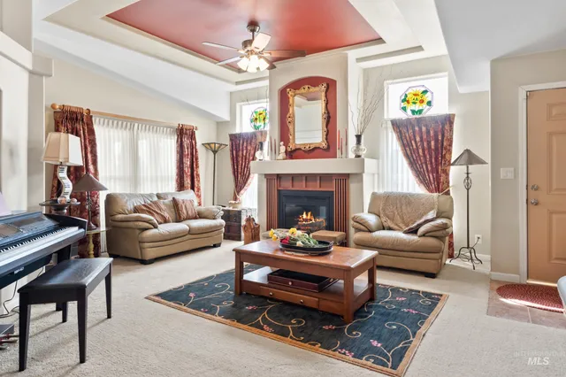 $800,000 | 28283 Pearl Road, Parma, ID 83660