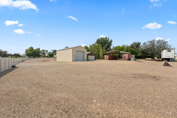 $800,000 | 28283 Pearl Road, Parma, ID 83660