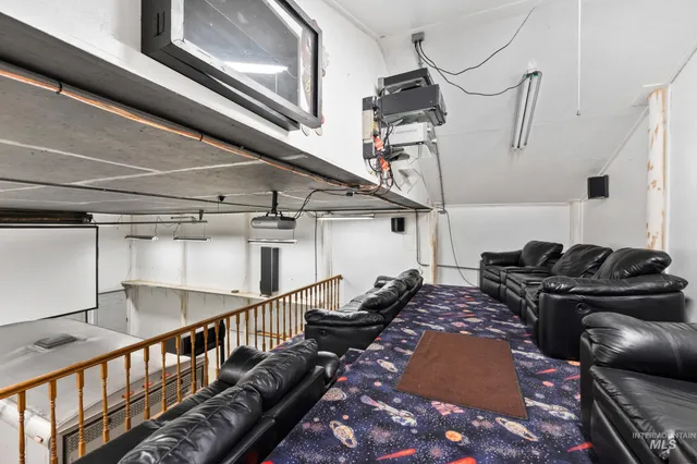 $800,000 | 28283 Pearl Road, Parma, ID 83660