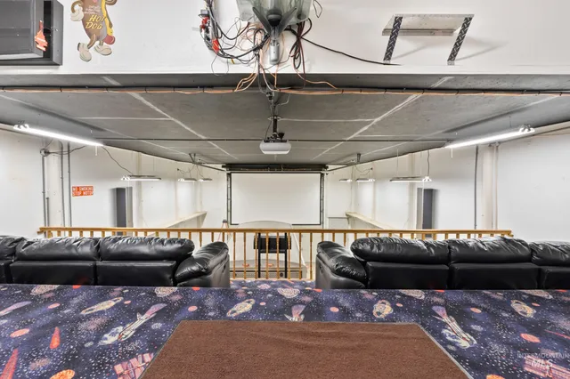 $800,000 | 28283 Pearl Road, Parma, ID 83660