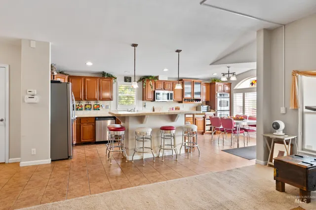 $800,000 | 28283 Pearl Road, Parma, ID 83660