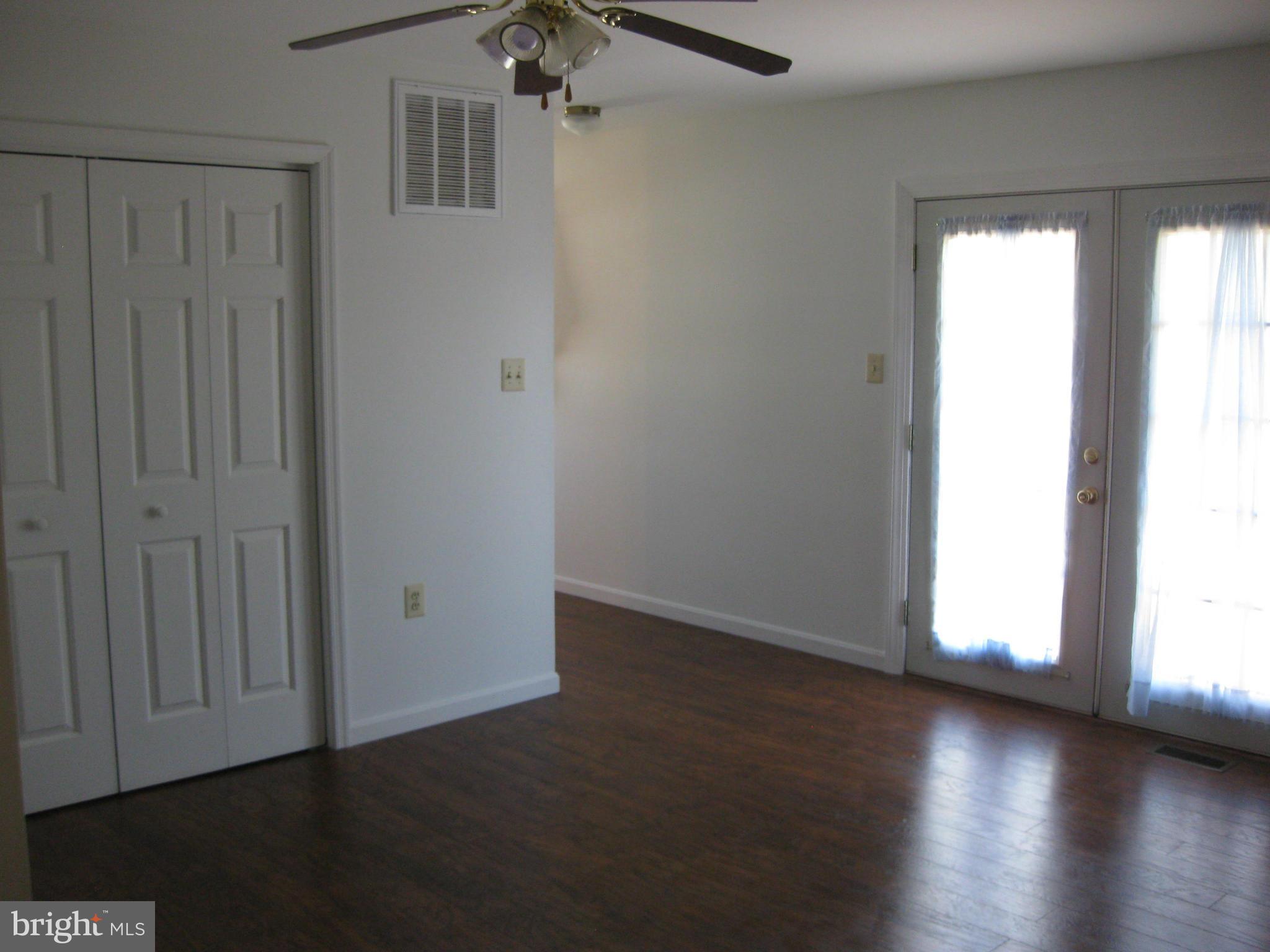 210 East 11th Avenue Ranson, WV 25438 - Photo 9 of 19 Kitchen